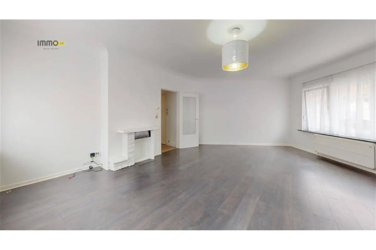 Appartement te  koop in Anderlecht 1070 198000.00€ 1 slaapkamers 70.00m² - Zoekertje 645197