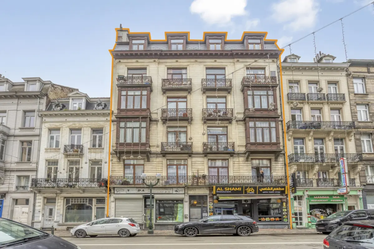 Huis te  koop in Brussel 1000 9999999.00€  slaapkamers 1097.00m² - Zoekertje 645622