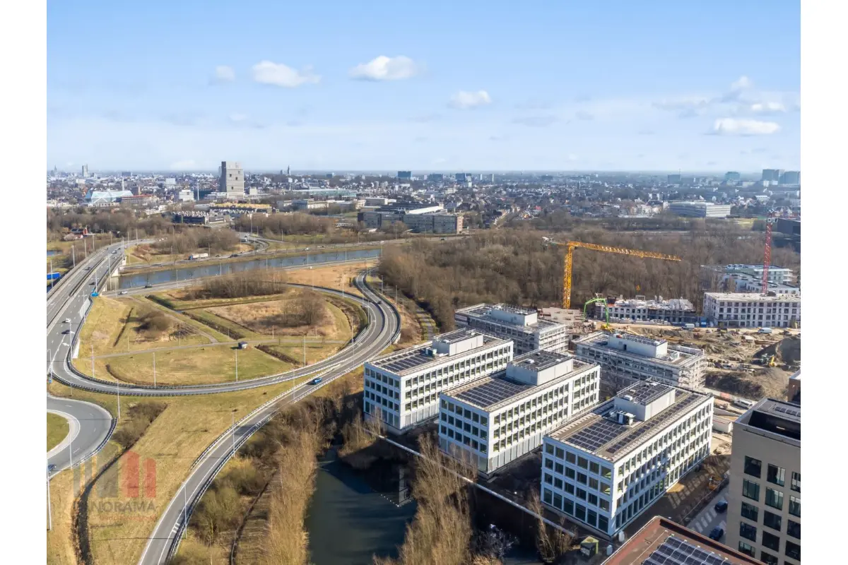 Commerce à vendre à Gand 9000 13827600.00€  chambres 3841.00m² - annonce 646062