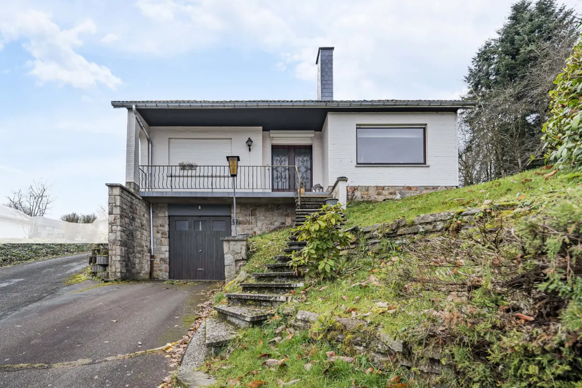 Bungalow à vendre à Bellevaux-Ligneuville 4960 315000.00€ 3 chambres 150.00m² - annonce 646111