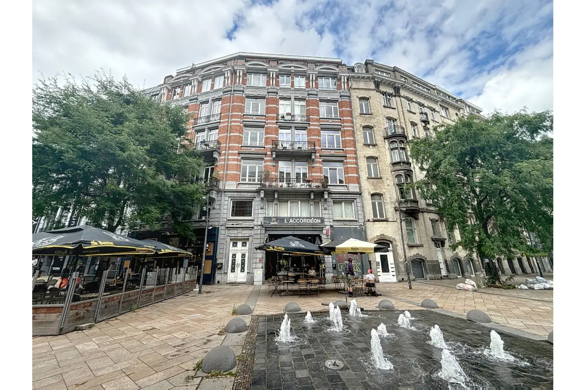 Appartement te  koop in Sint-Gillis 1060 325000.00€ 2 slaapkamers 126.00m² - Zoekertje 646221