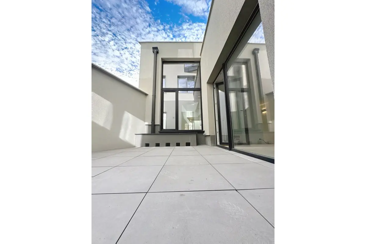 Appartement te  in Ukkel 1180 670000.00€ 3 slaapkamers 171.00m² - Zoekertje 663328