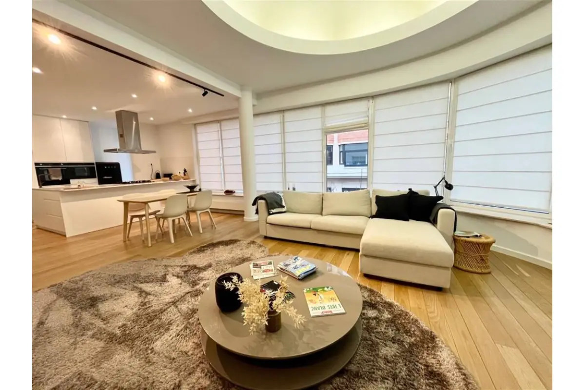 Appartement te  in Elsene 1050 1900.00€ 2 slaapkamers 100.00m² - Zoekertje 646550