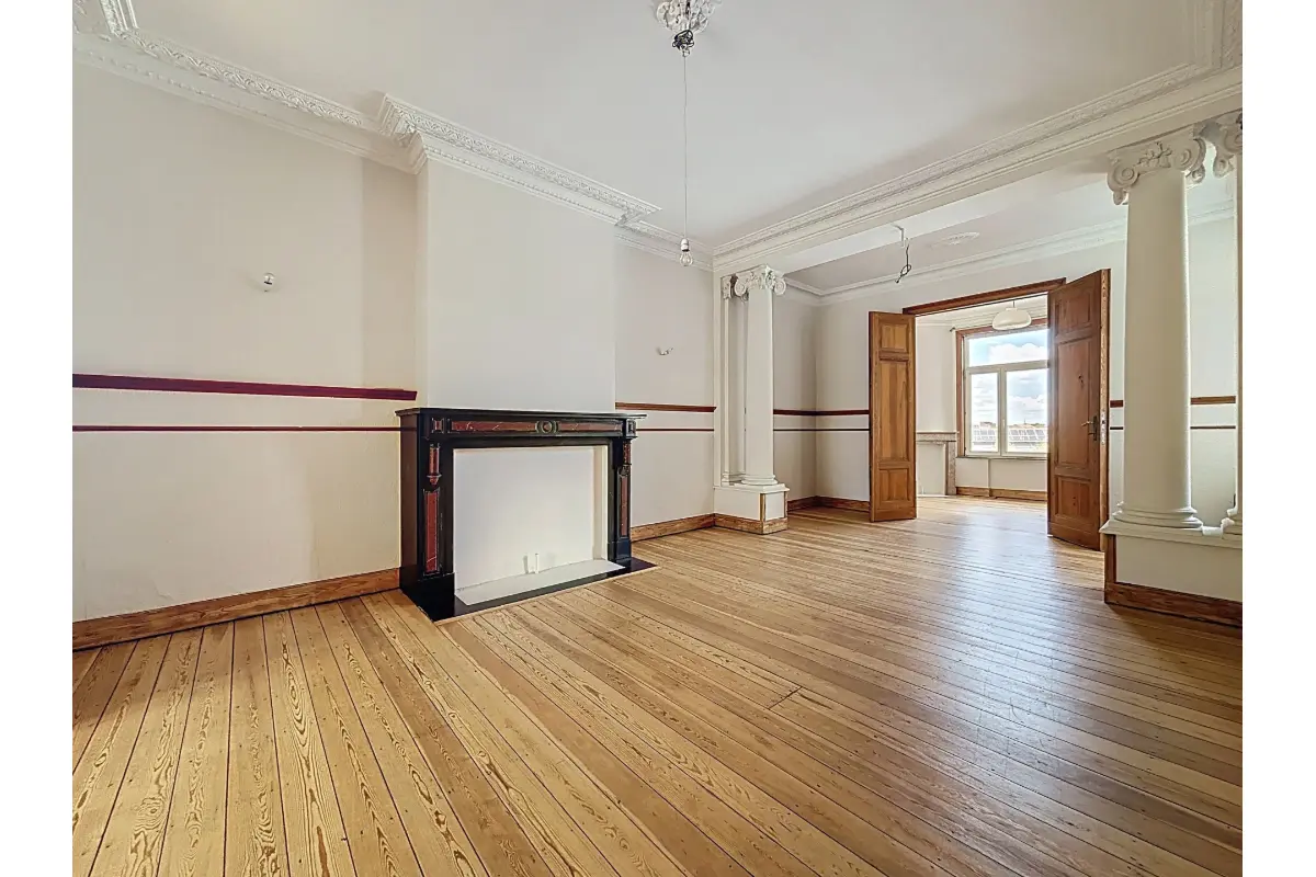 Appartement te  koop in Anderlecht 1070 325000.00€ 2 slaapkamers 126.00m² - Zoekertje 646220