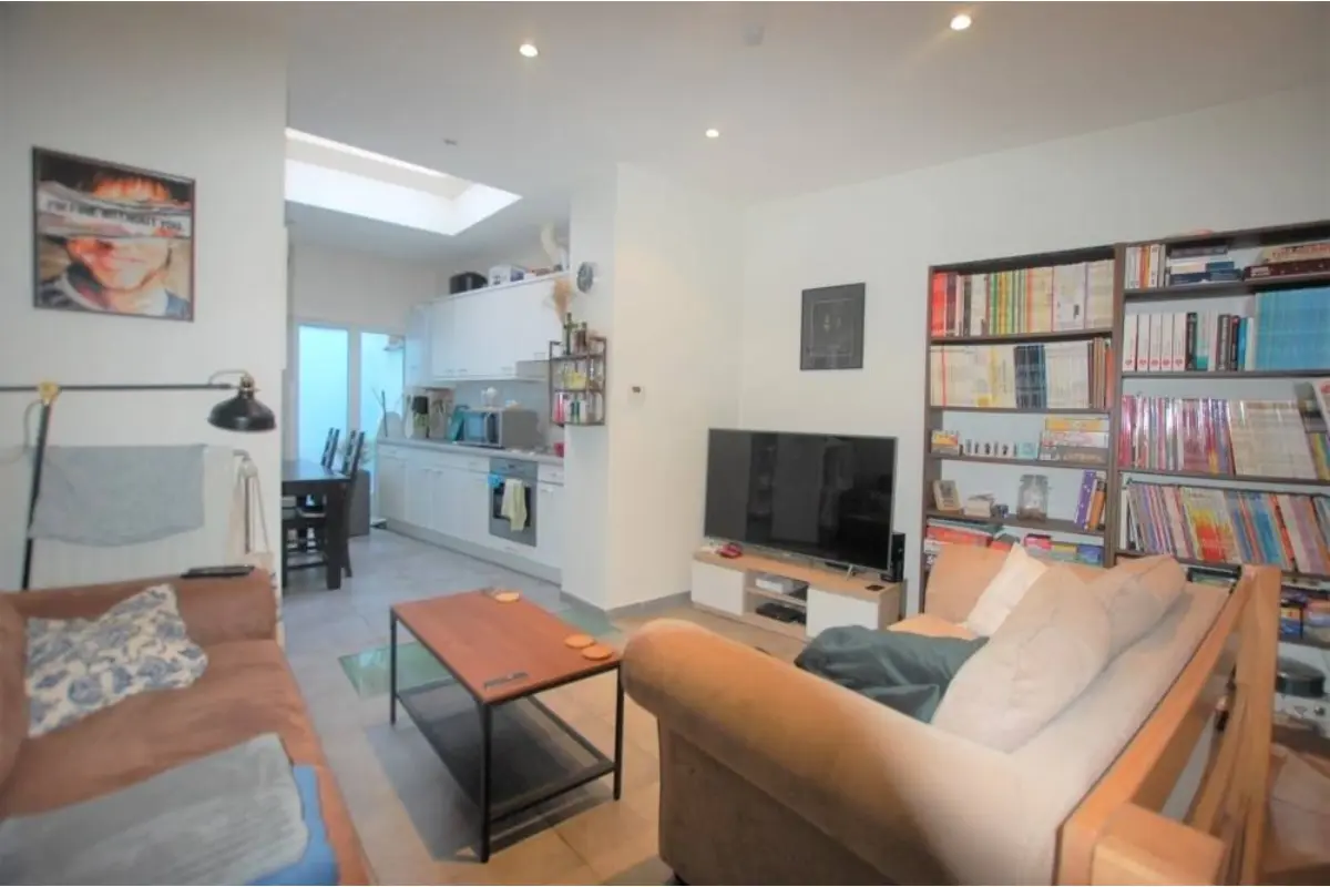 Appartement te  in Brussel 1000 950.00€ 1 slaapkamers 58.00m² - Zoekertje 646241