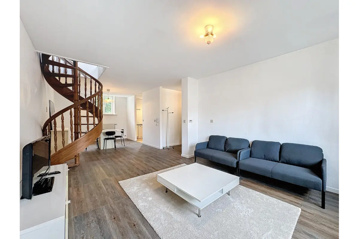 Duplex à louer à Etterbeek 1040 1180.00€ 1 chambres 70.00m² - annonce 646190