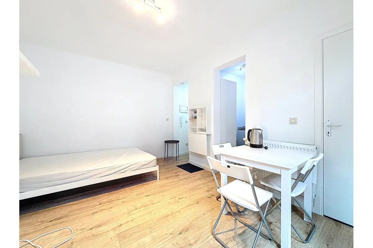 Studio à louer à Bruxelles 1000 850.00€ 1 chambres 26.00m² - annonce 646280