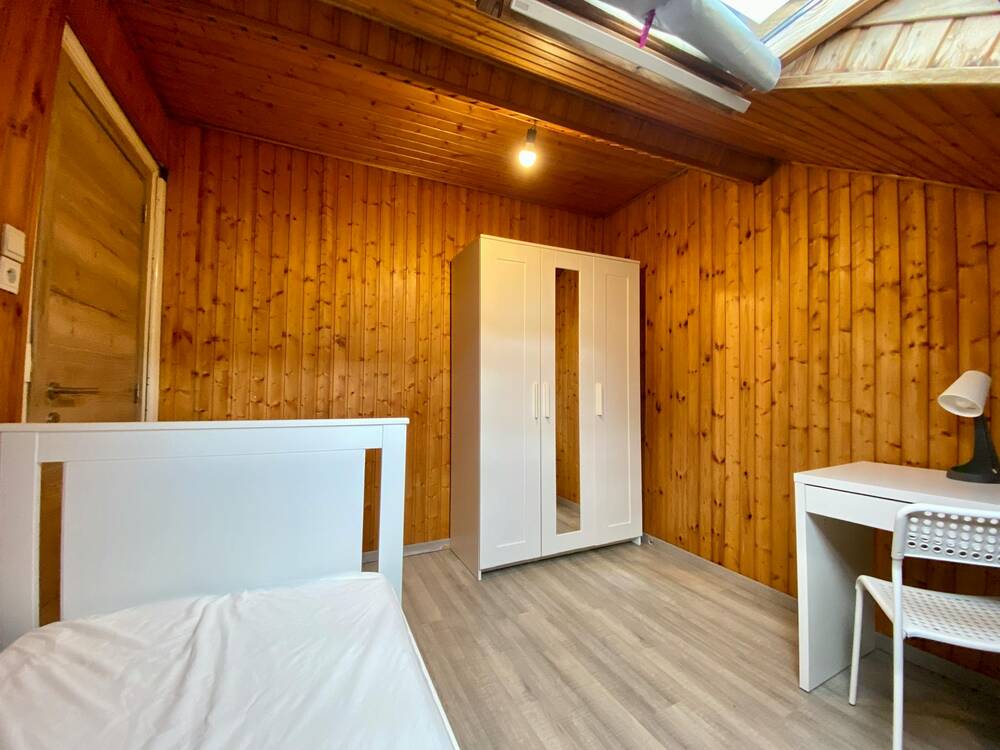 Appartement te  huur in Sint-Joost-ten-Node 1210 500.00€ 1 slaapkamers 200.00m² - Zoekertje 646736