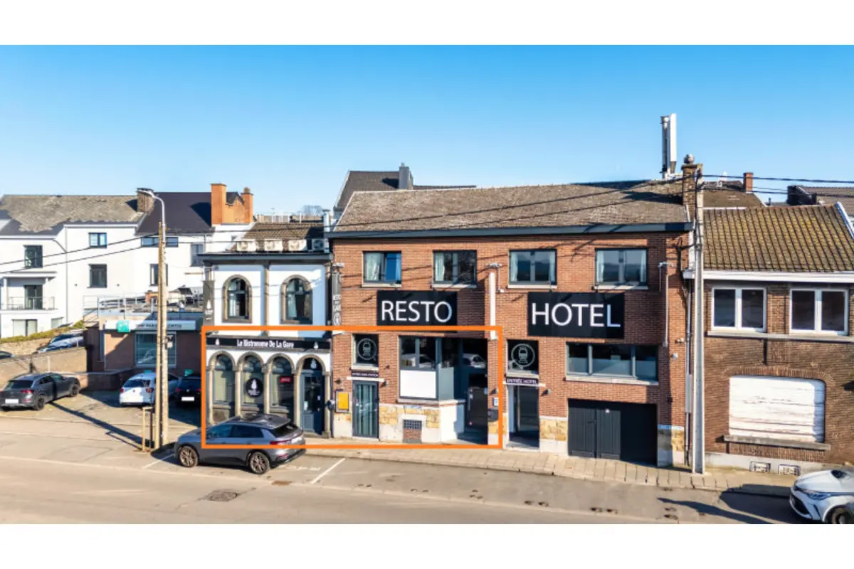 Handelszaak te  huur in Wezet 4600 3000.00€  slaapkamers 214.00m² - Zoekertje 646199