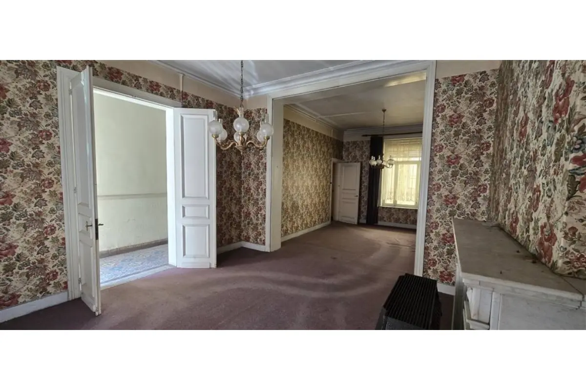 Maison à vendre à Bon-Secours 7603 110000.00€ 5 chambres 285.00m² - annonce 647150