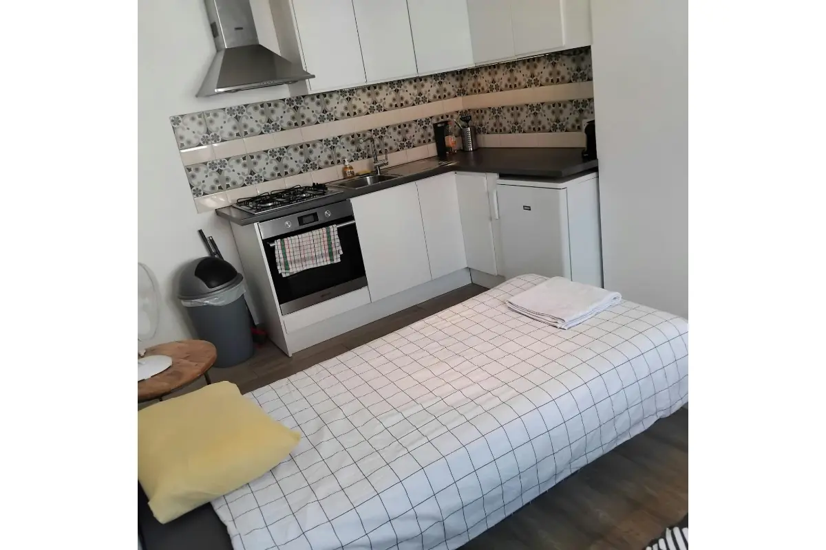 Appartement te  huur in Vorst 1190 1200.00€  slaapkamers m² - Zoekertje 646772