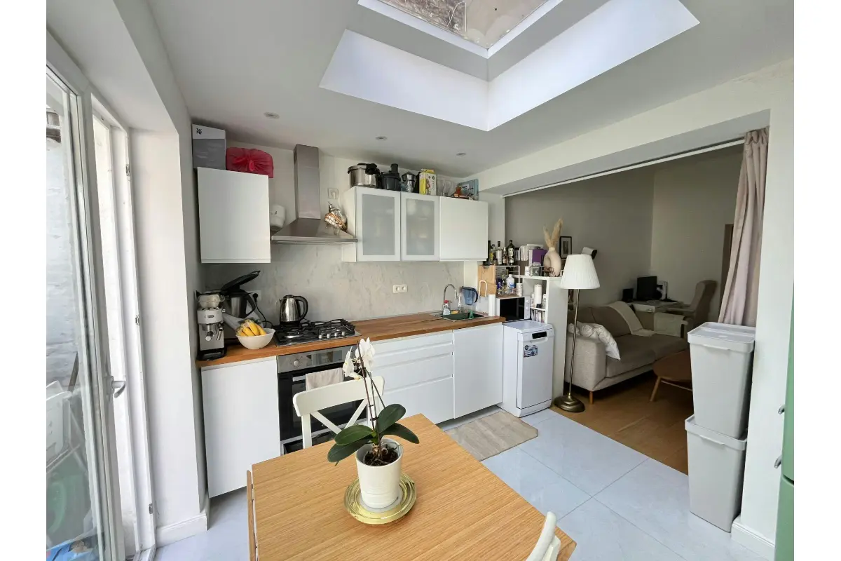 Appartement à louer à Ixelles 1050 900.00€  chambres m² - annonce 646952