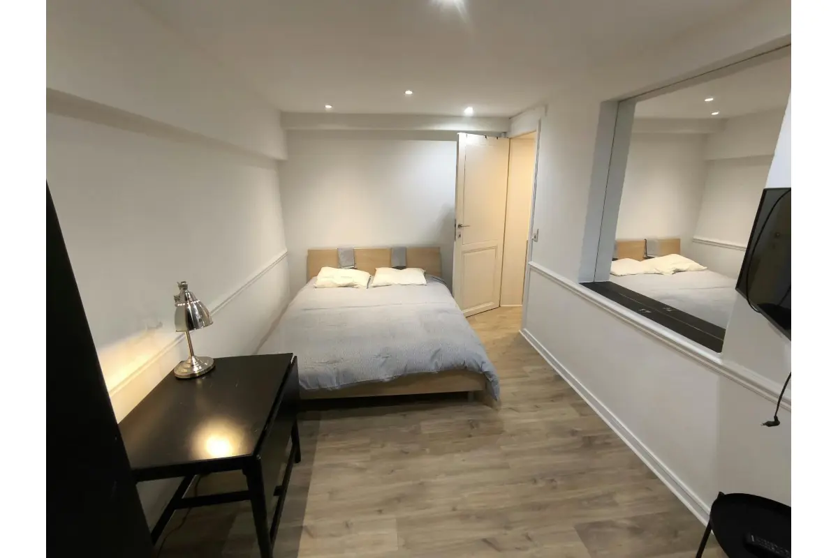 Appartement à louer à Saint-Gilles 1060 800.00€  chambres m² - annonce 646990