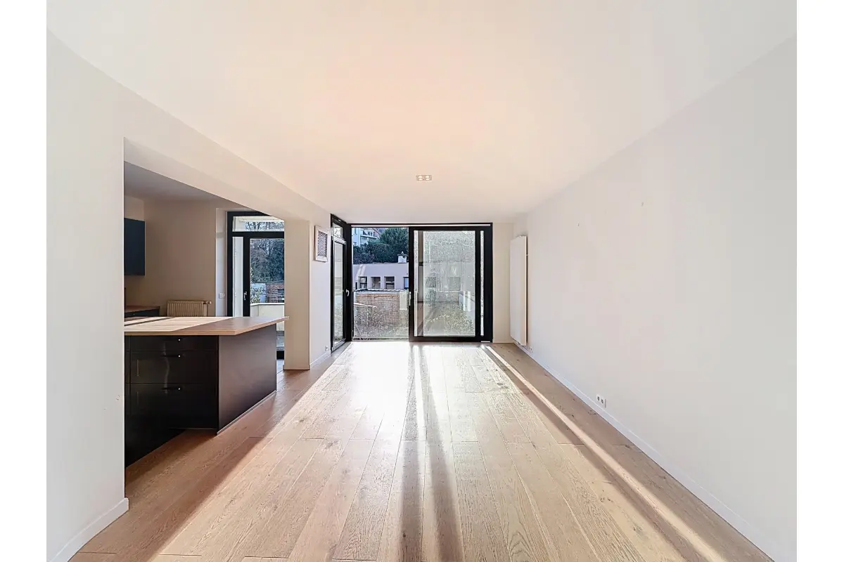 Duplex te  in Schaarbeek 1030 599000.00€ 4 slaapkamers 198.00m² - Zoekertje 647491