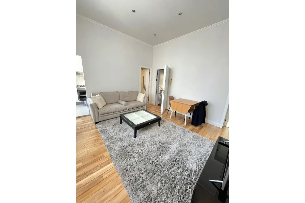 Appartement à louer à Ixelles 1050 900.00€  chambres m² - annonce 646819