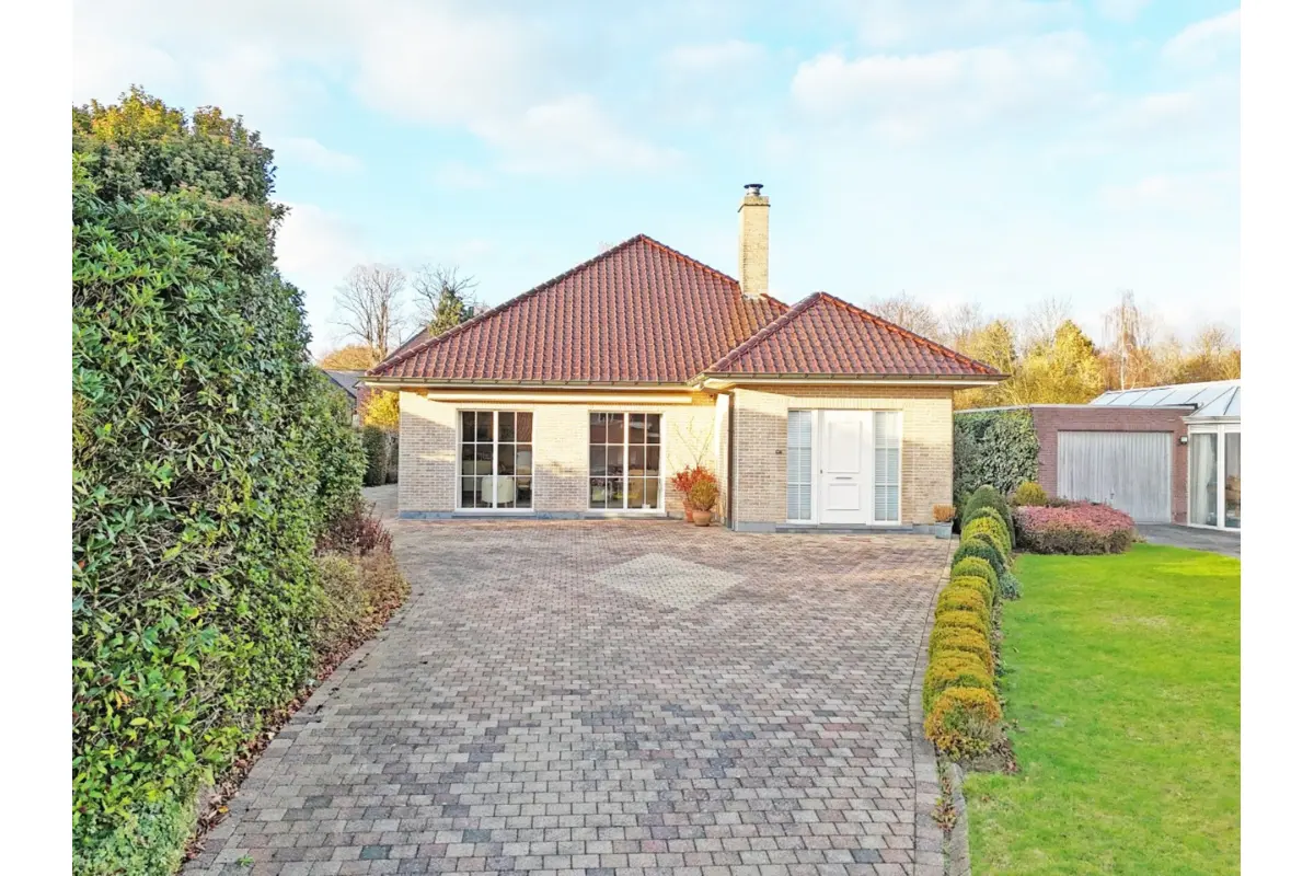 Maison à vendre à Zottegem 9620 395000.00€ 2 chambres 164.00m² - annonce 646745