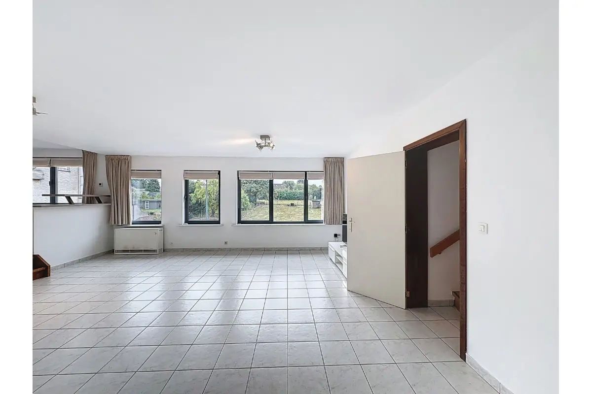 Duplex à  à Wezembeek-Oppem 1970 1850.00€ 4 chambres 167.00m² - annonce 647299