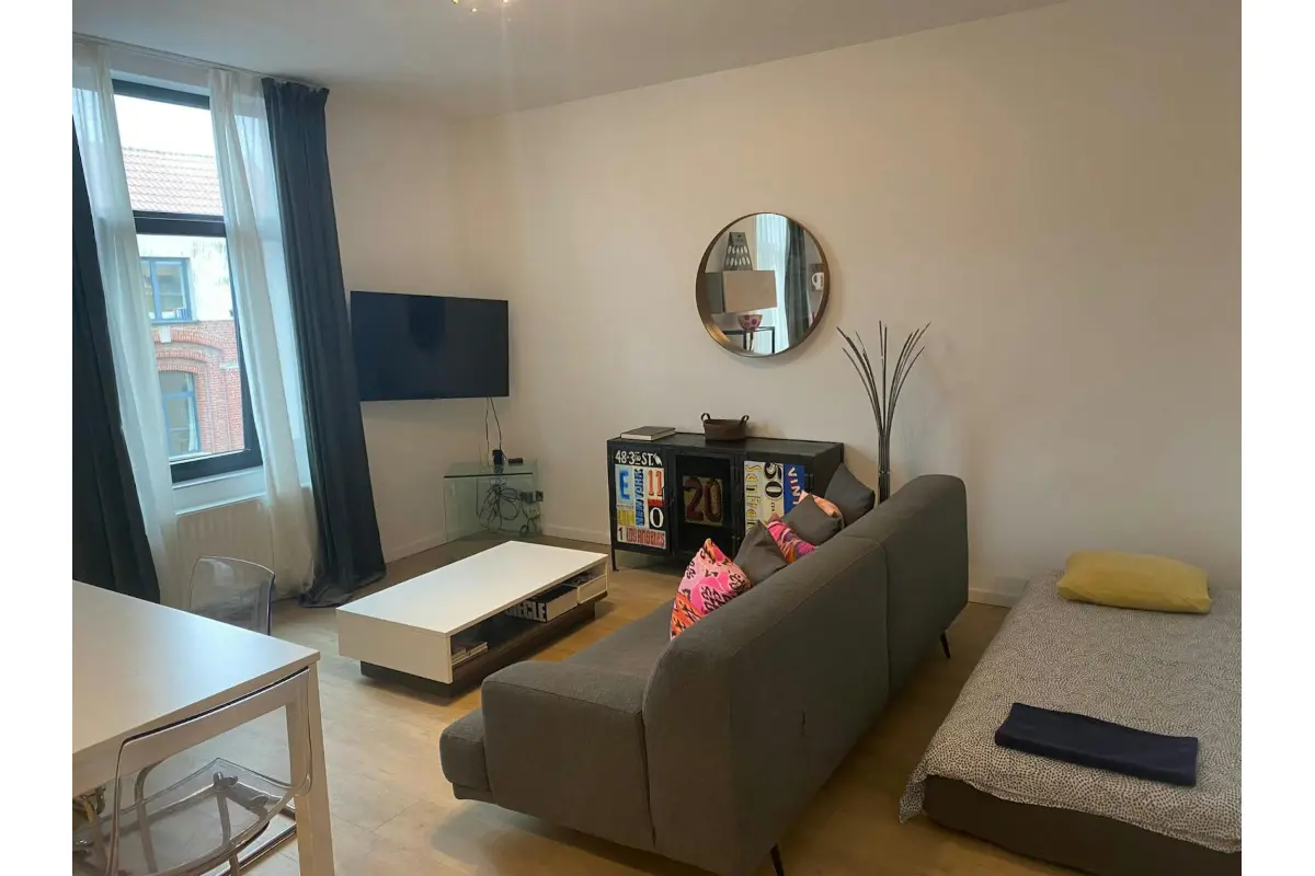 Appartement te  huur in Anderlecht 1070 2399.00€  slaapkamers m² - Zoekertje 646782