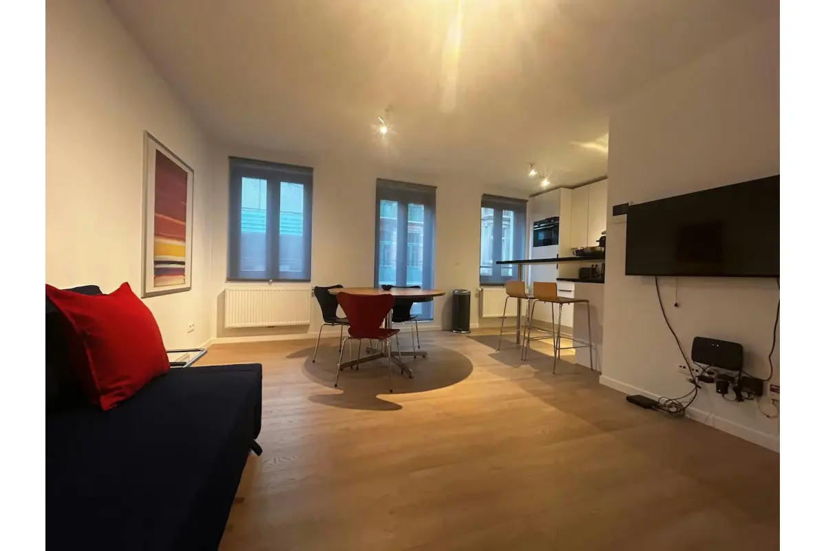 Appartement te  huur in Sint-Joost-ten-Node 1210 1600.00€  slaapkamers m² - Zoekertje 646820