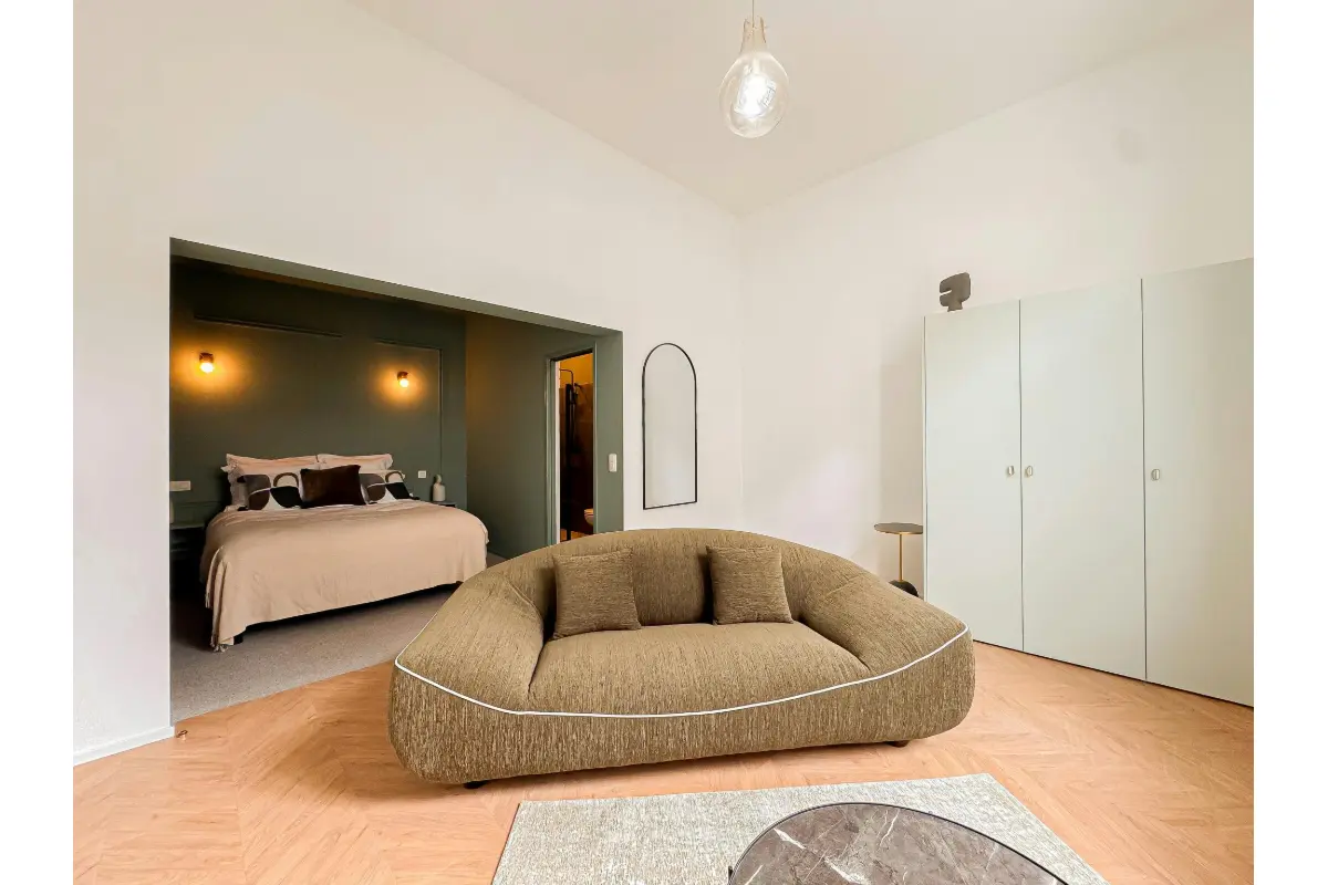 Appartement te  huur in Ukkel 1180 1100.00€ 1 slaapkamers m² - Zoekertje 646898