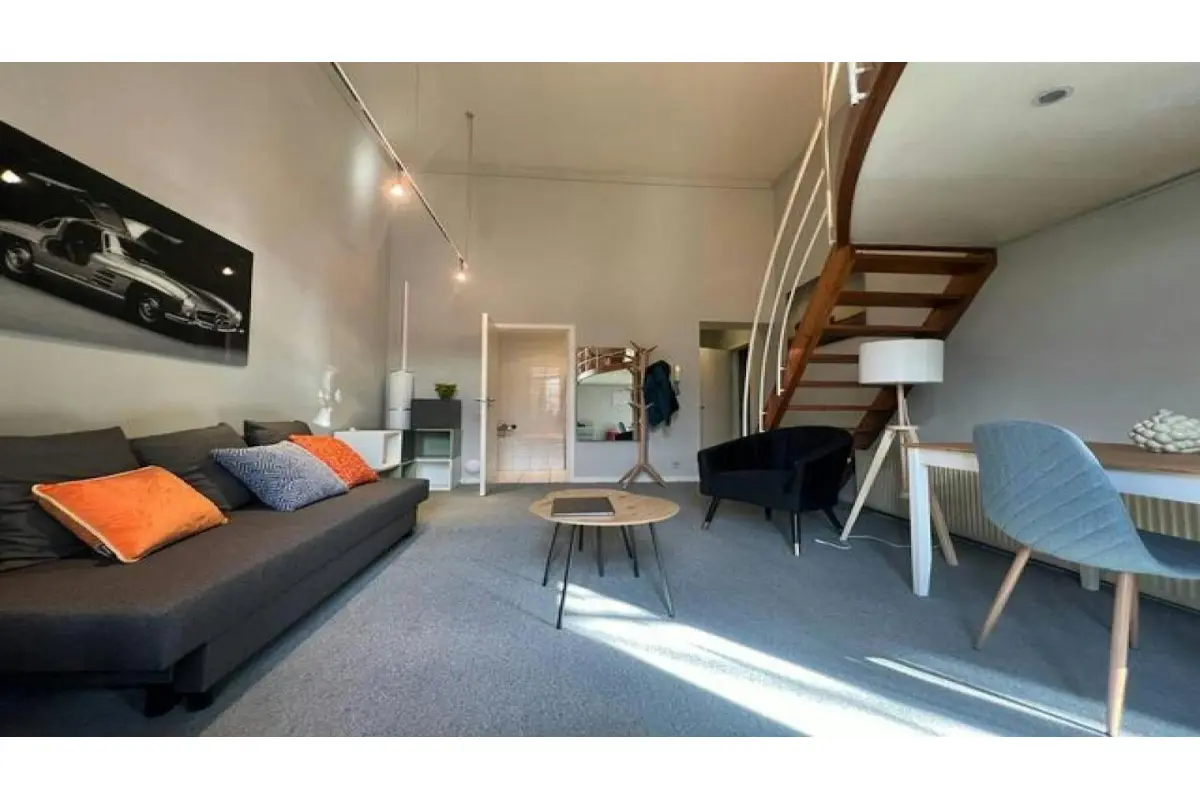 Appartement à louer à Saint-Josse-ten-Noode 1210 890.00€  chambres m² - annonce 646982