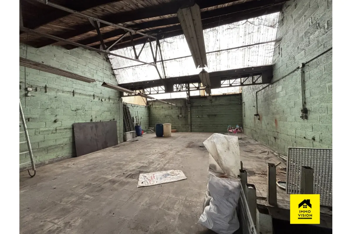 Commerce à vendre à Jumet 6040 375000.00€  chambres 190.00m² - annonce 647309