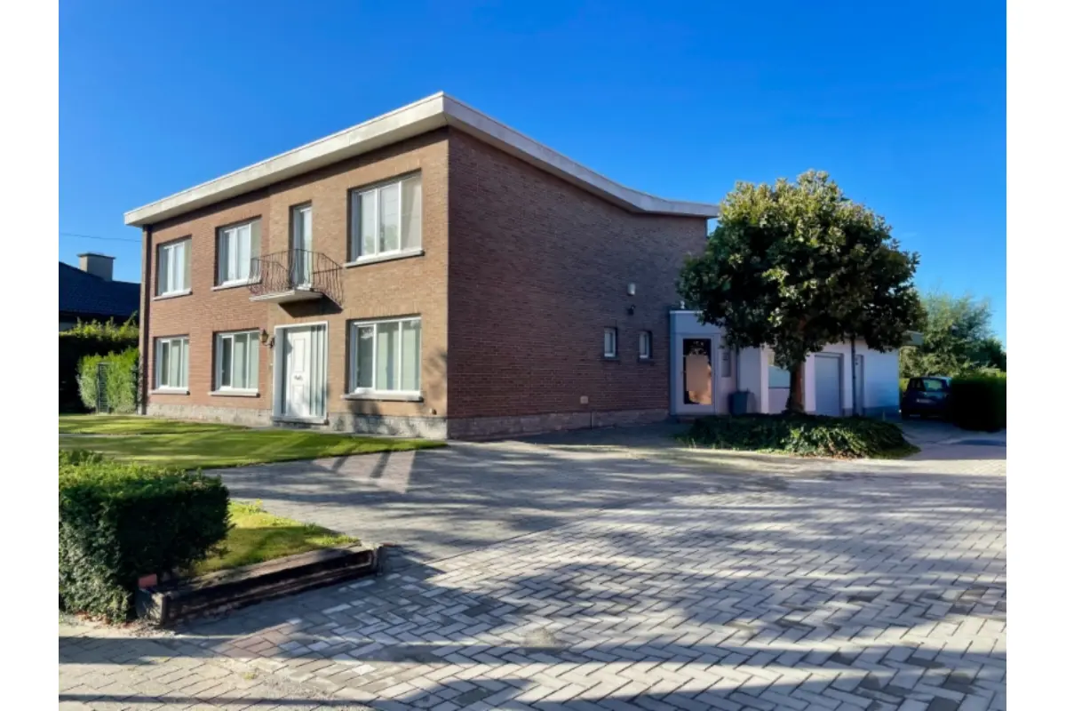 Commerce à vendre à Hingene 2880 560000.00€ 5 chambres 322.00m² - annonce 647138