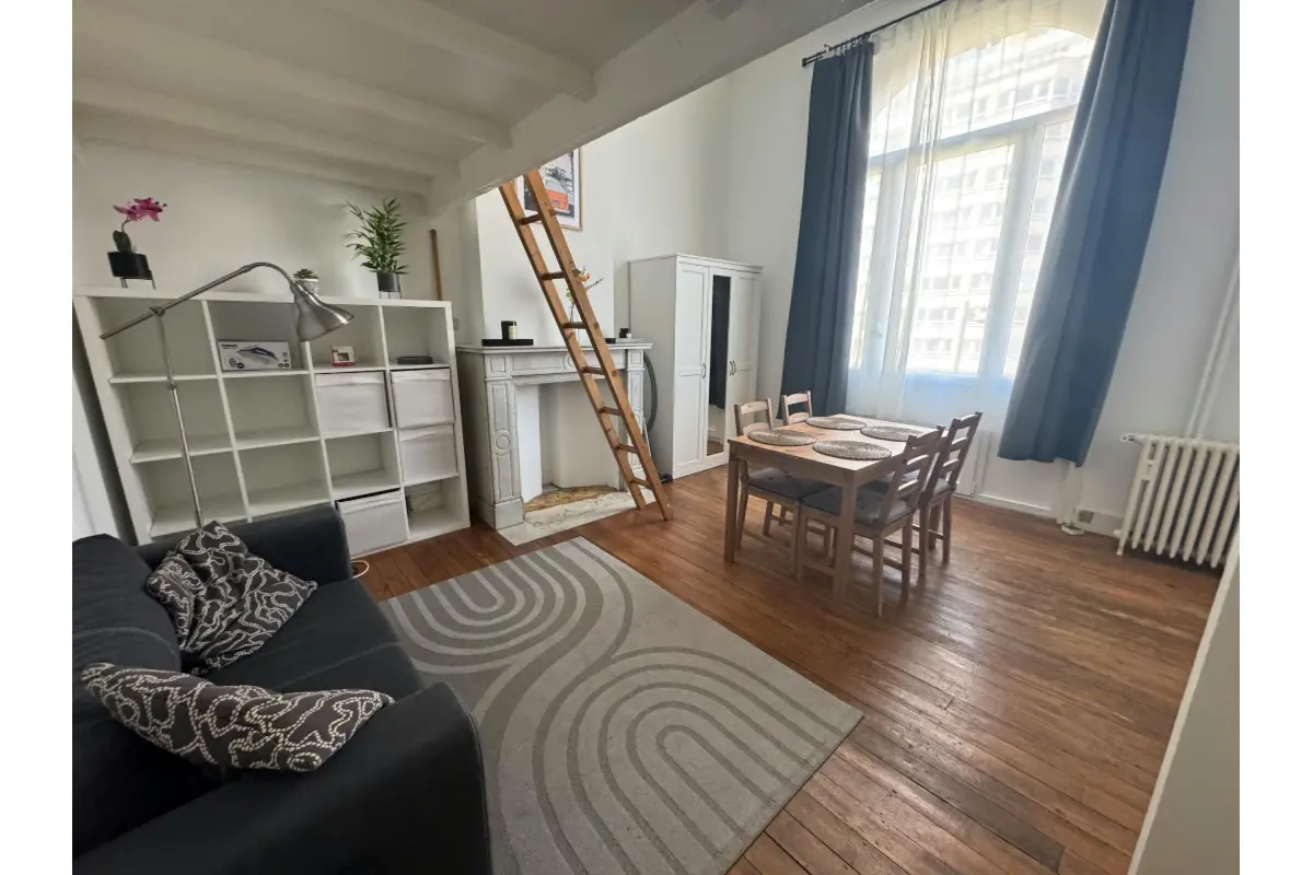 Appartement à louer à Ixelles 1050 950.00€  chambres m² - annonce 646835