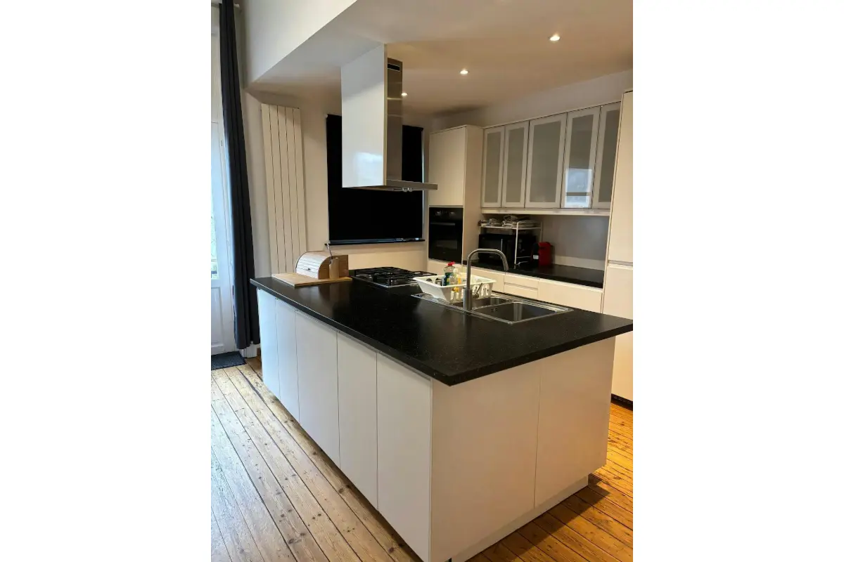 Appartement à louer à Saint-Gilles 1060 2500.00€  chambres m² - annonce 646838