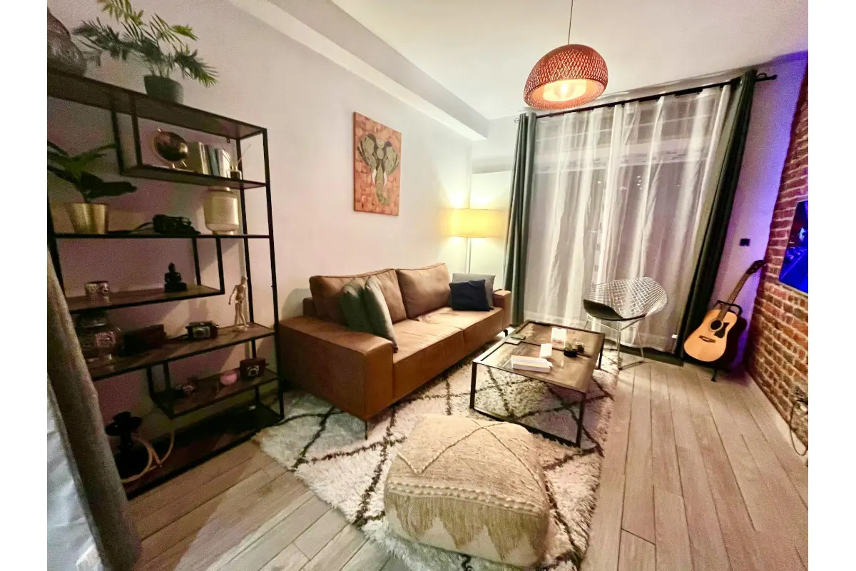 Appartement te  huur in Sint-Joost-ten-Node 1210 1390.00€  slaapkamers m² - Zoekertje 646867