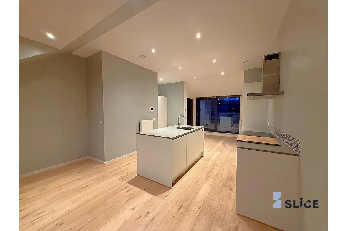 Appartement te  koop in Ukkel 1180 525000.00€ 2 slaapkamers 94.00m² - Zoekertje 648308