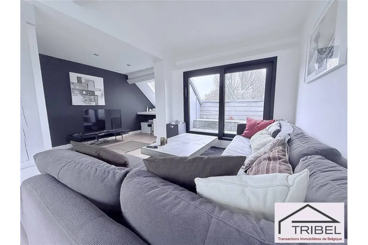 Appartement à louer à Ixelles 1050 1650.00€ 2 chambres 100.00m² - annonce 648493