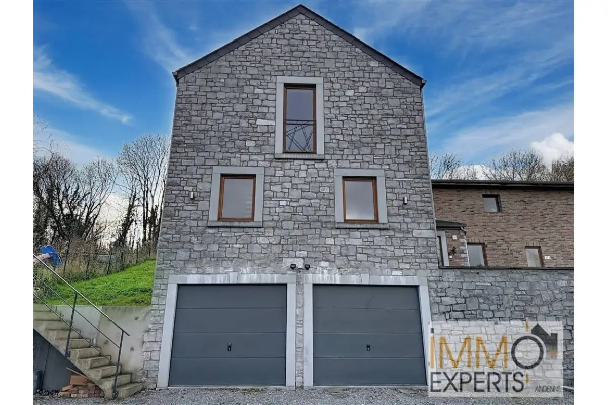 Maison à vendre à Seilles 5300 225000.00€ 1 chambres 79.00m² - annonce 647895