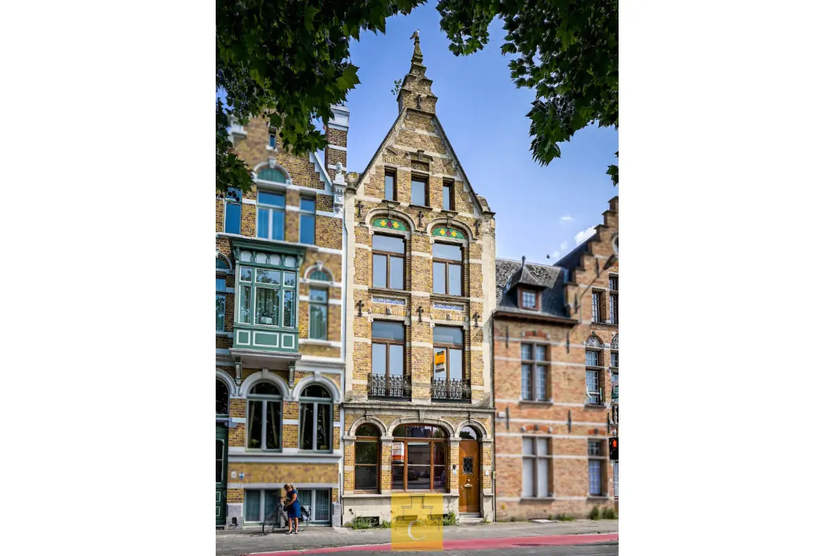 Maison à vendre à Bruges 8000 325000.00€ 2 chambres m² - annonce 647859