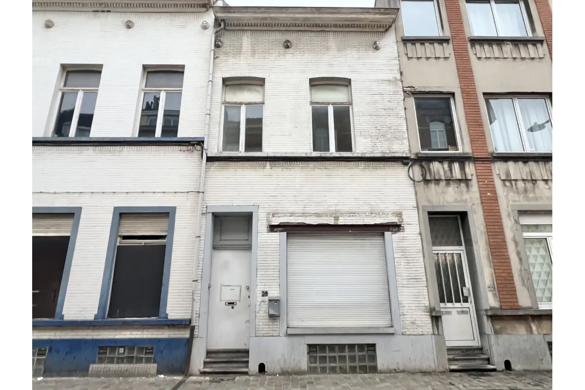 Huis te  koop in Schaarbeek 1030 390000.00€ 4 slaapkamers 189.00m² - Zoekertje 648102