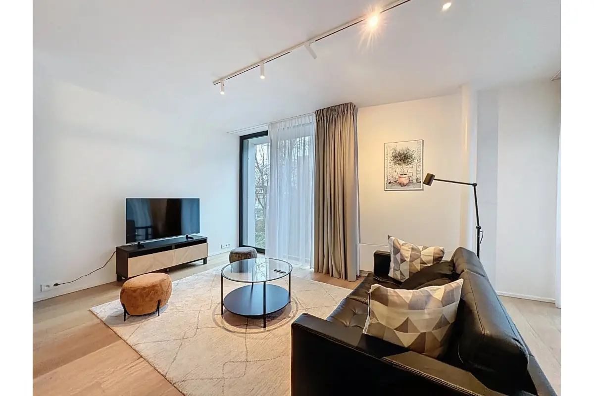 Appartement à  à Etterbeek 1040 2600.00€ 1 chambres 75.00m² - annonce 647851