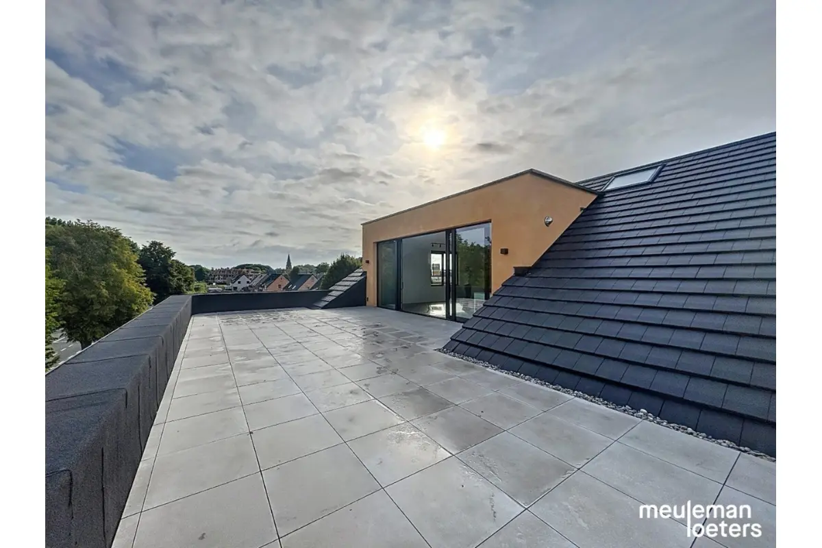 Penthouse à louer à Beernem 8730 1050.00€ 2 chambres m² - annonce 648211