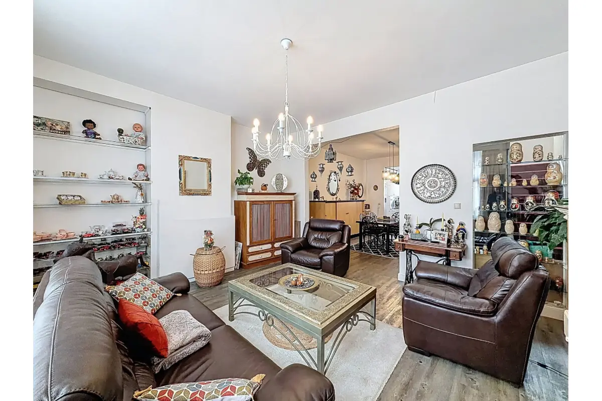 Triplex à vendre à Etterbeek 1040 395000.00€ 3 chambres 128.00m² - annonce 648496