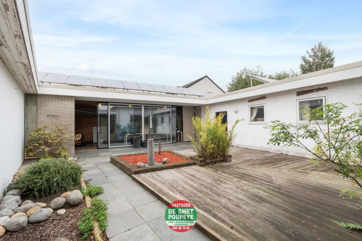 Bungalow à vendre à Assebroek 8310 599000.00€ 5 chambres 310.00m² - annonce 648333