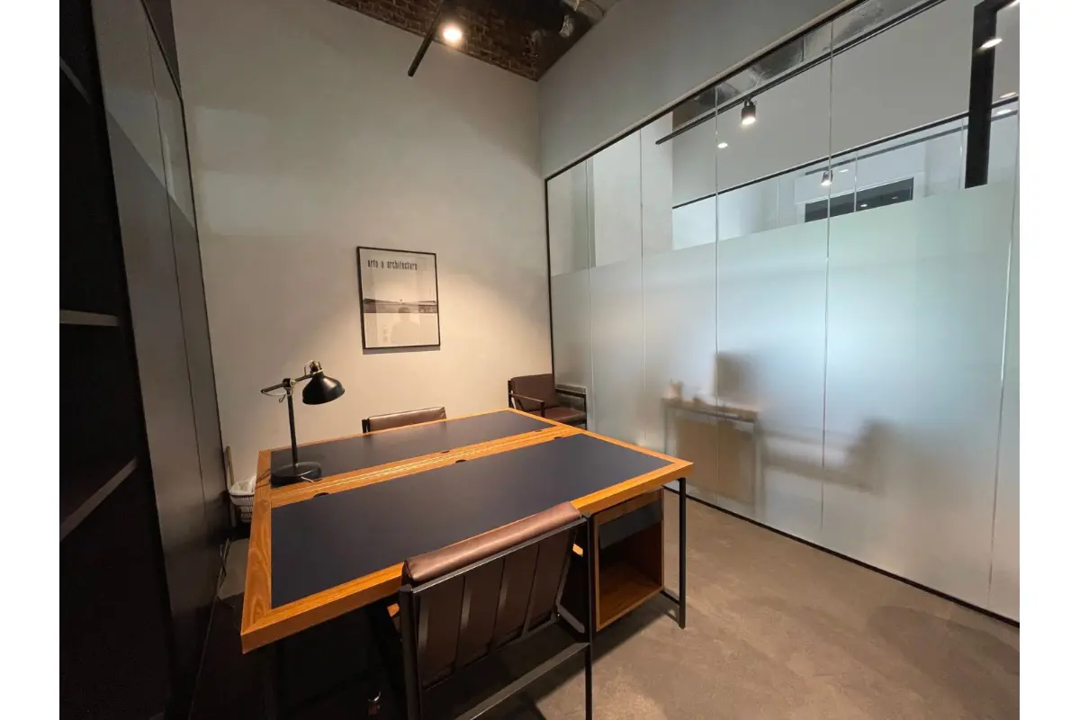 Handelszaak te  huur in Gent 9000 2579.00€  slaapkamers 24.00m² - Zoekertje 647921