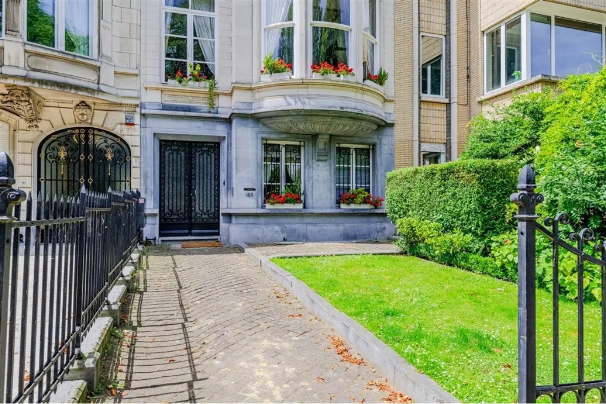 Appartement te  huur in Sint-Pieters-Woluwe 1150 2350.00€ 2 slaapkamers 111.00m² - Zoekertje 648290