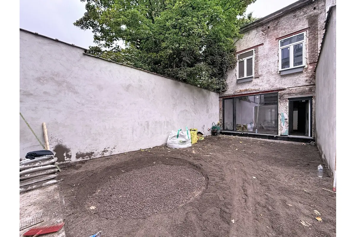 Huis te  koop in Schaarbeek 1030 320000.00€ 4 slaapkamers 217.00m² - Zoekertje 648237