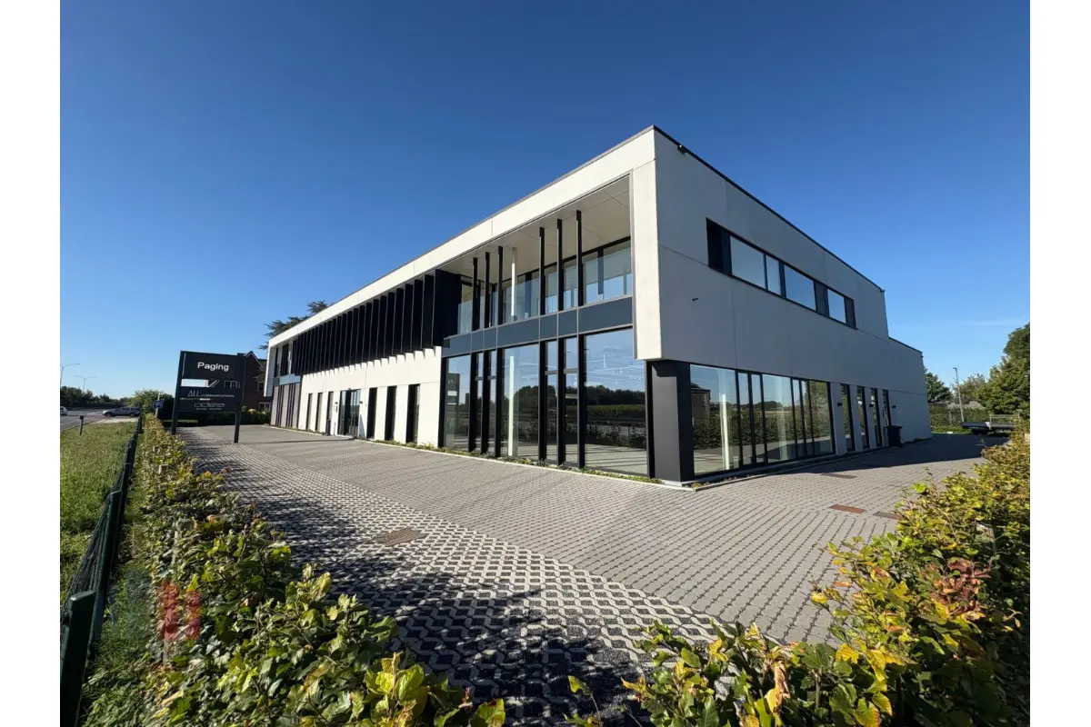 Commerce à louer à Audenarde 9700 5750.00€  chambres 500.00m² - annonce 648630