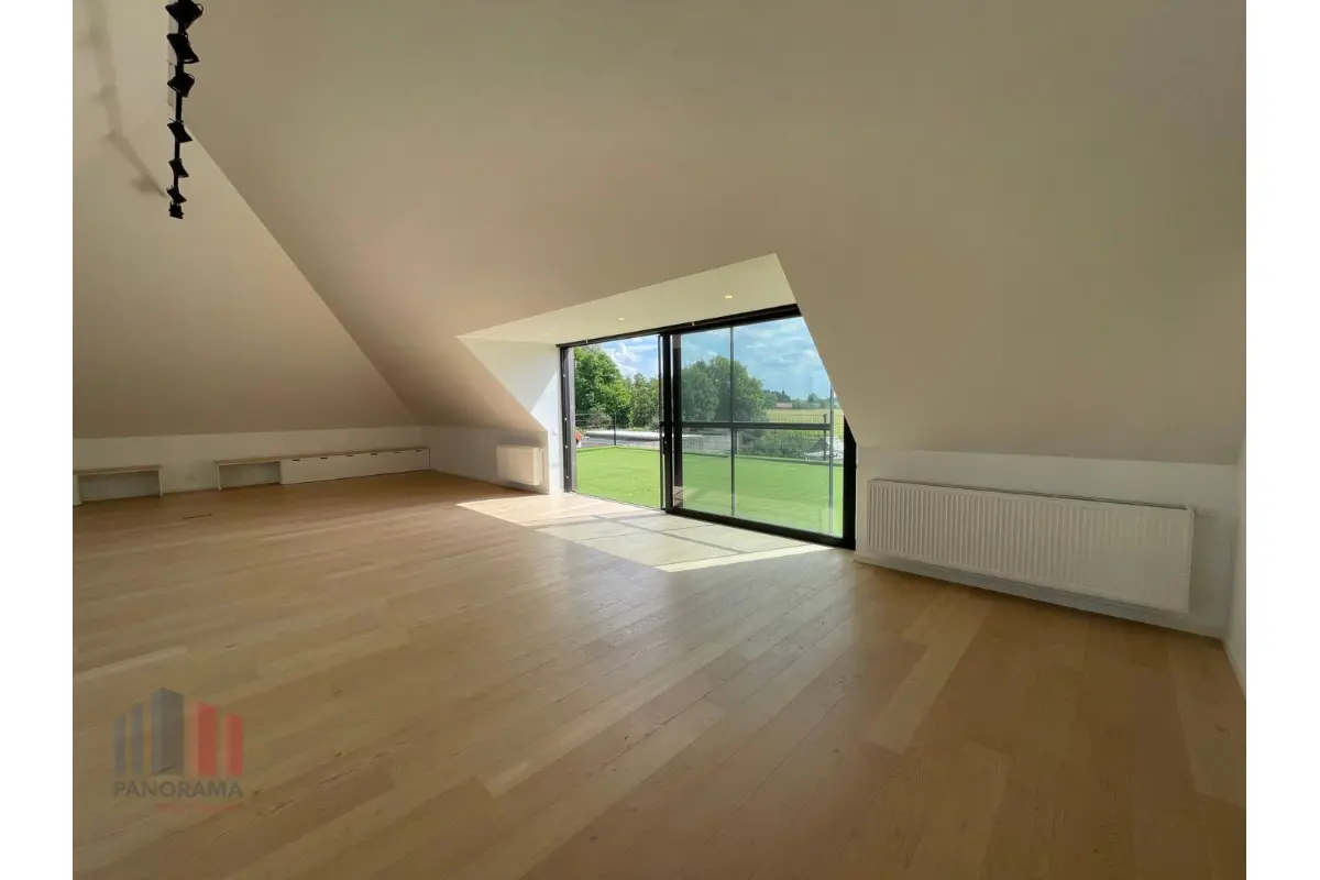 Commerce à louer à Deinze 9800 2000.00€  chambres 320.00m² - annonce 648631