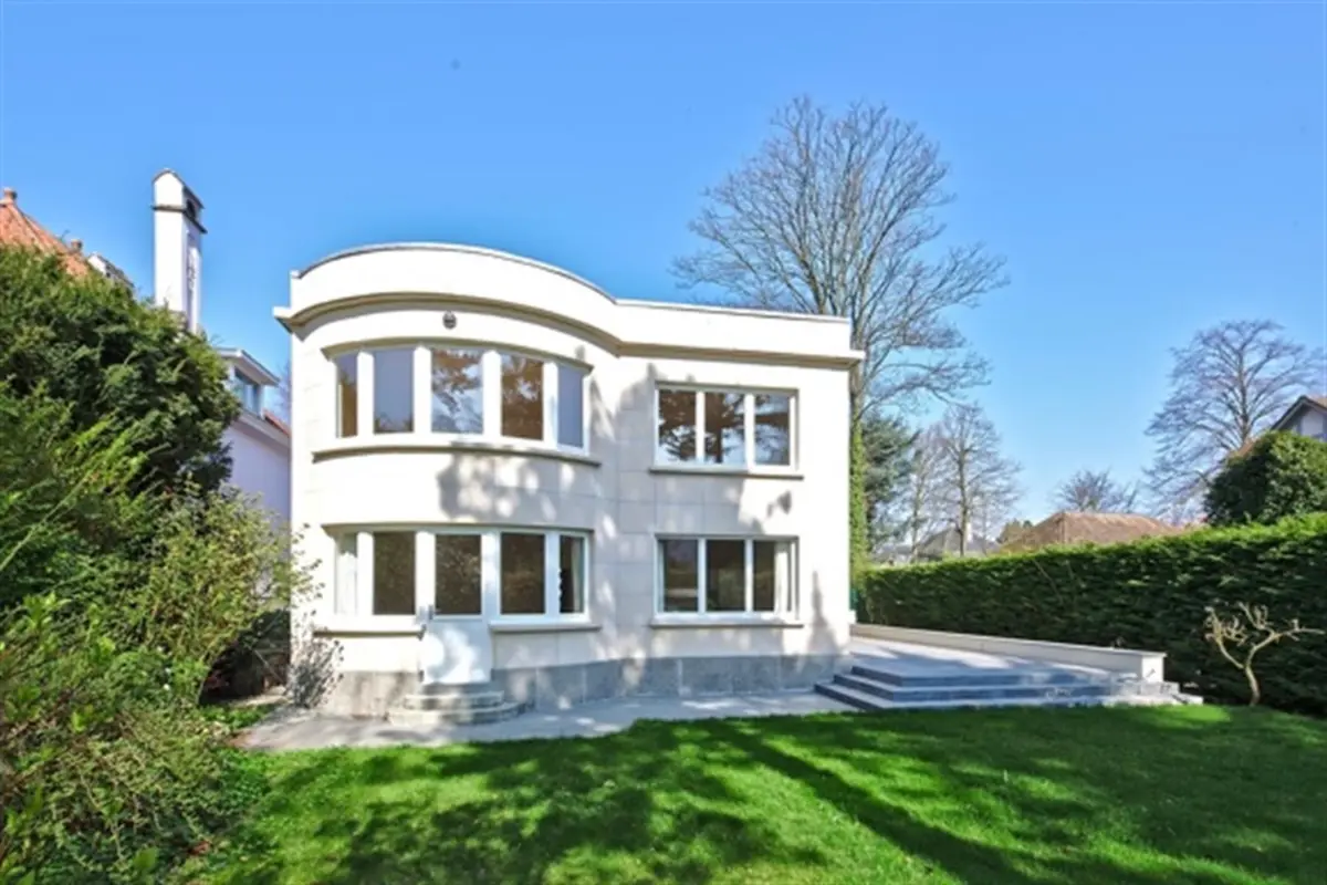 Huis te  koop in Ukkel 1180 1600000.00€ 4 slaapkamers 348.00m² - Zoekertje 648887
