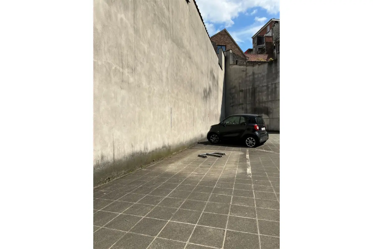 Parking / garage à louer à Saint-Gilles 1060 130.00€  chambres m² - annonce 649115