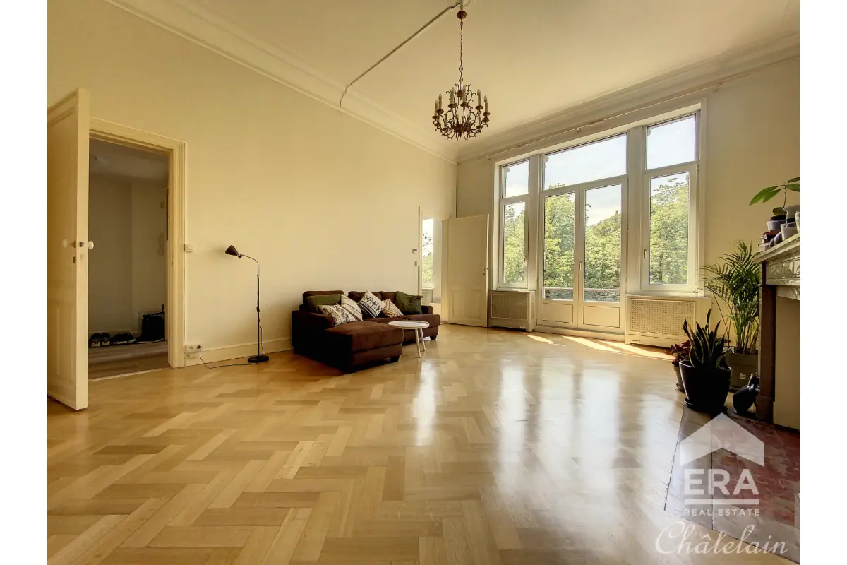 Appartement te  in Etterbeek 1040 1250.00€ 1 slaapkamers 132.00m² - Zoekertje 648770