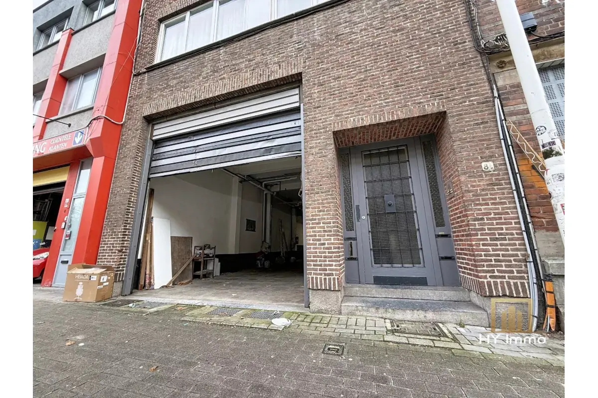 Handelszaak te  huur in Anderlecht 1070 2400.00€  slaapkamers 370.00m² - Zoekertje 648588