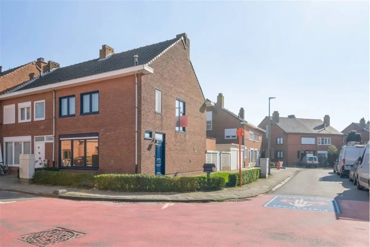 Maison à louer à Turnhout 2300 1195.00€ 3 chambres 158.00m² - annonce 648932