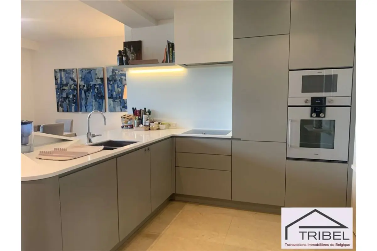 Appartement te  huur in Elsene 1050 1950.00€ 2 slaapkamers 120.00m² - Zoekertje 649130